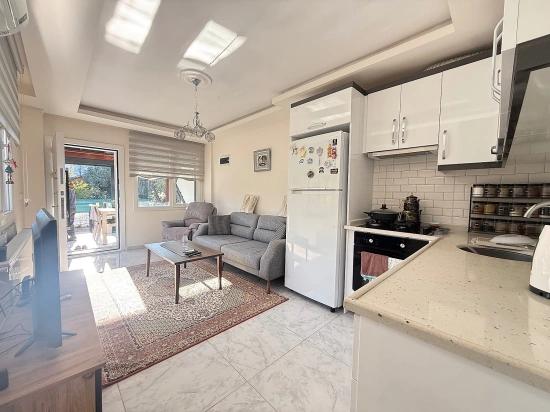 3+1 Villa Mit Garten In Meeresnähe In Doğanbey Zu Verkaufen