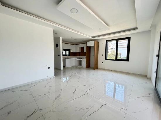 Brandneue 3+1-zimmer-villa Mit Großzügigem Garten In Meeresnähe In Doğanbey, Seferihisar Zu Verkaufen