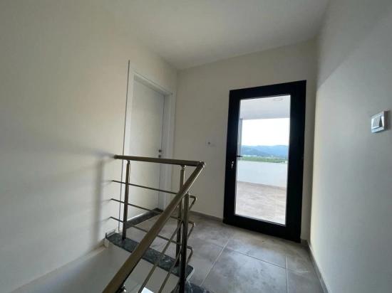 Brandneue Freistehende 3+1 Villa Mit Privatem Pool In Doğanbey, Seferihisar Zu Verkaufen.
