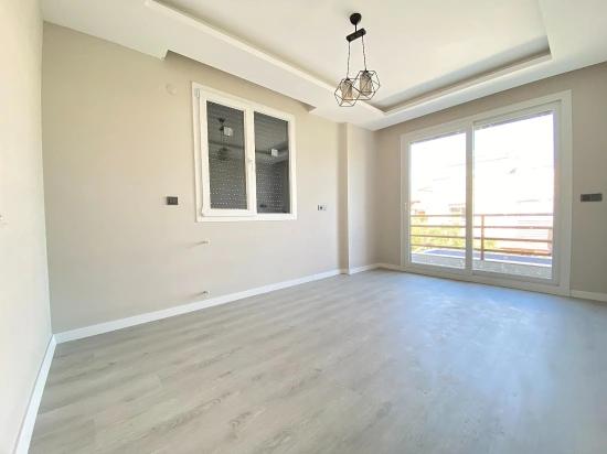 Brandneue, Freistehende Luxusvilla Mit 3 Schlafzimmern Und Einem Zusätzlichen Zimmer In Doğanbey, Seferihisar, Zu Verkaufen.