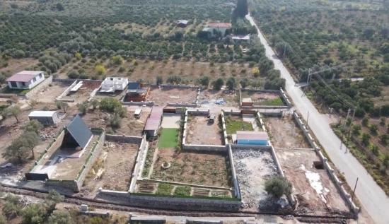 In Seferihisar Doğanbey Kavakdere Zu Verkaufen 300 M2 Kupon Grundstück