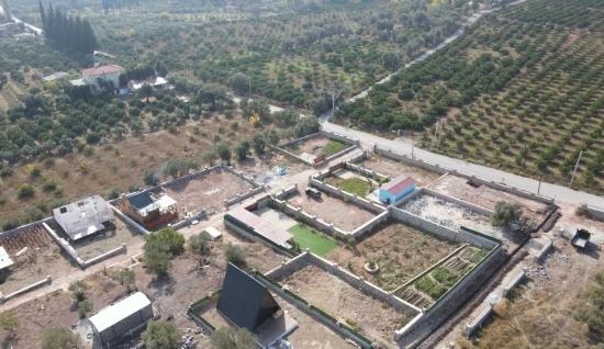 In Seferihisar Doğanbey Kavakdere Zu Verkaufen 300 M2 Kupon Grundstück
