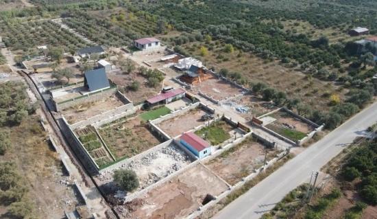 In Seferihisar Doğanbey Kavakdere Zu Verkaufen 300 M2 Kupon Grundstück