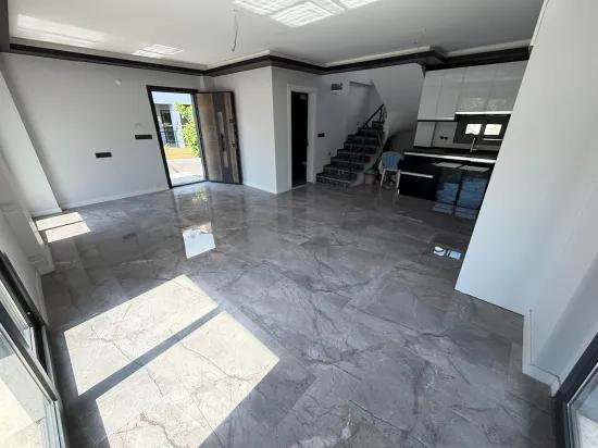 370 M² Garten, Freistehende 3+1-zimmer-villa In Meeresnähe In Doğanbey