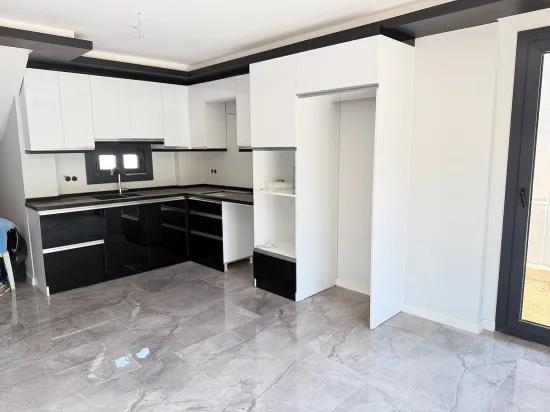 370 M² Garten, Freistehende 3+1-zimmer-villa In Meeresnähe In Doğanbey