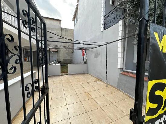 In Seferihisar Doğanbey Zu Verkaufen 4+1 500m Vom Meer Entfernt Villa