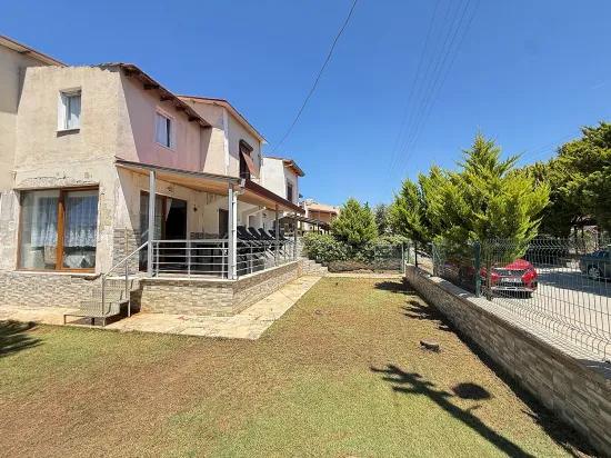 In Seferihisar Doğanbey Zu Verkaufen 3+1 Mit Meer 50m Gartenvilla