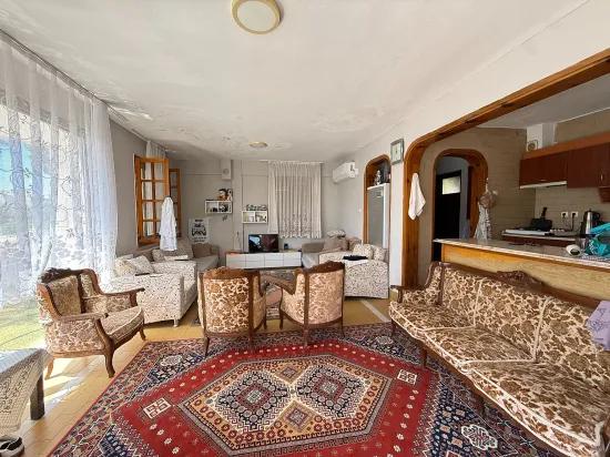 In Seferihisar Doğanbey Zu Verkaufen 3+1 Mit Meer 50m Gartenvilla