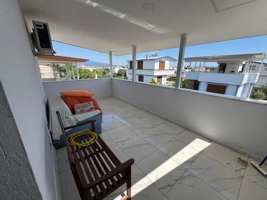 In Seferihisar Doğanbey zu verkaufen 3+1 geräumiges haus mit großem garten doppelhaushälfte Ferienhaus