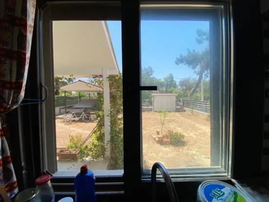 Seferihisar Bengiler'de Meer Seite Geniß Bahçeli Kostengünstig 1+1 Eingang Stockwerk Wohnung