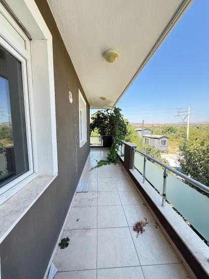 Seferihisar Ürkmez, 400m zum Meer, kostenfrei zu verkaufen 2+1 Wohnung