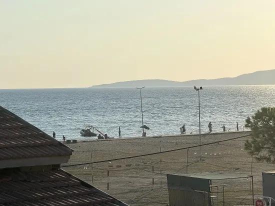 In Gümüldür am Meer zu verkaufen freistehend mit Garten 3+1 Villa