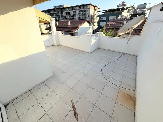 In Gümüldür am Meer zu verkaufen freistehend mit Garten 3+1 Villa