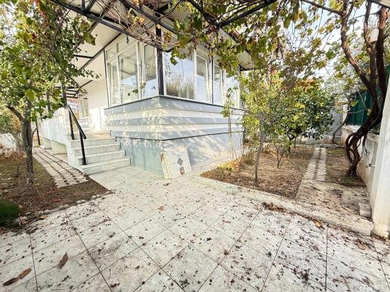 4+1 Villa Mit Großem Garten Zum Verkauf Im Seferihisar Doğanbey Center