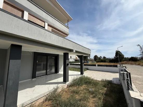 Seferihisar Doğanbey – Zu verkaufen neue 3+1 Duplex Villa – Großzügiger Garten