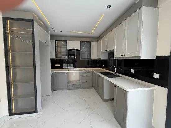 In Gümüldür zum Verkauf Ultra-luxus 3+1 Villa