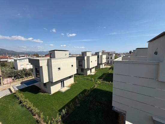 3+1 Duplex-sommerhaus Mit Pool In Seferihisar Doğanbey