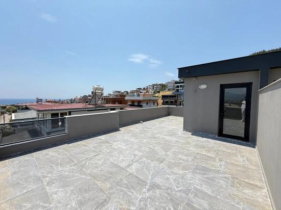 3+1 Villa Mit Meerblick Und Garten In Seferihisar Doğanbey Zu Verkaufen