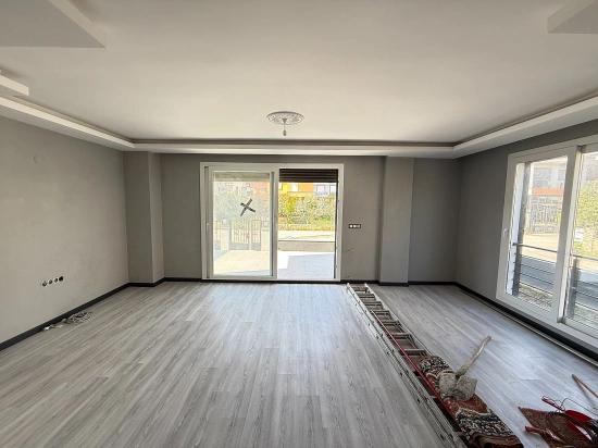 Freistehende 3+1-maisonette-villa Auf Einem 300 M2 Großen Grundstück In Seferihisar Doğanbey