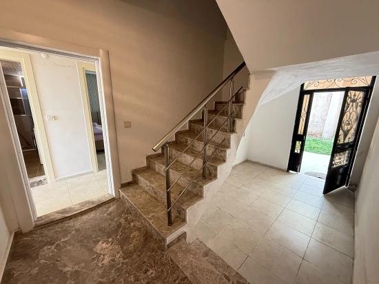 Neue 3+1-wohnung Mit Meer- Und Naturblick Im Zentrum Von Gumuldur Zu Verkaufen
