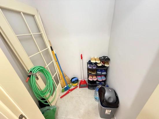 Neue 3+1-wohnung Mit Meer- Und Naturblick Im Zentrum Von Gumuldur Zu Verkaufen