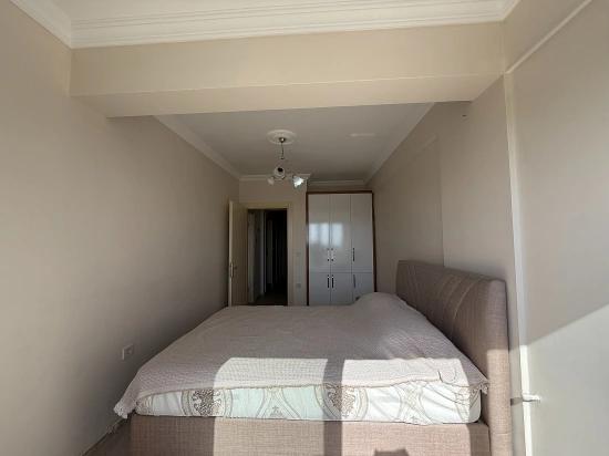 Neue 3+1-wohnung Mit Meer- Und Naturblick Im Zentrum Von Gumuldur Zu Verkaufen