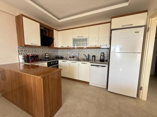 Neue 3+1-wohnung Mit Meer- Und Naturblick Im Zentrum Von Gumuldur Zu Verkaufen