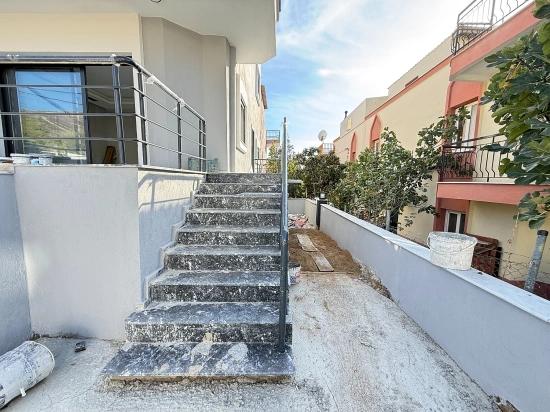 3+1 Eckvilla Mit Meerblick Und Separater Küche In Ürkmez