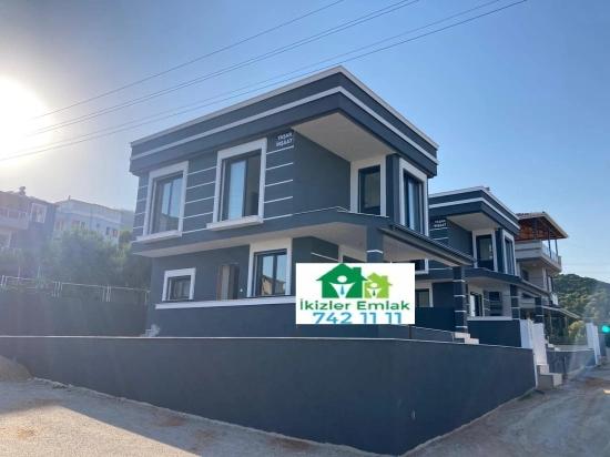 Freistehende Luxusvilla (3+1 Zimmer) Zum Verkauf In Seferihisar Doğanbey