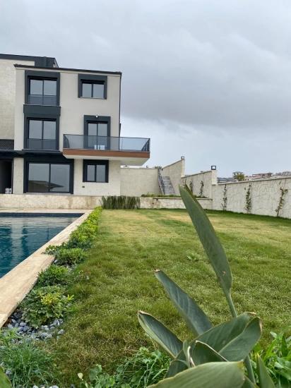 750 Quadratmeter Große Luxusvilla Mit 4 + 2 Privaten Pools Zum Verkauf In Izmir Seferihisar Düzce