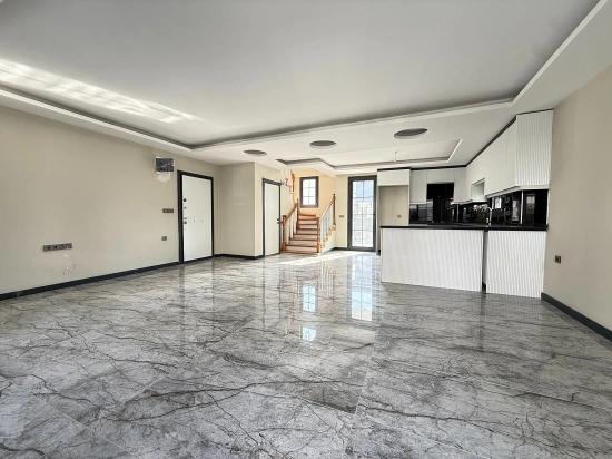 Brandneue, Freistehende Luxusvilla Mit Pool In Seferihisar Doğanbey Zu Verkaufen