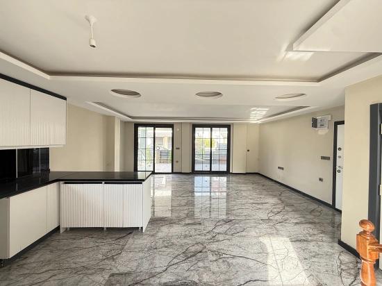 Brandneue, Freistehende Luxusvilla Mit Pool In Seferihisar Doğanbey Zu Verkaufen