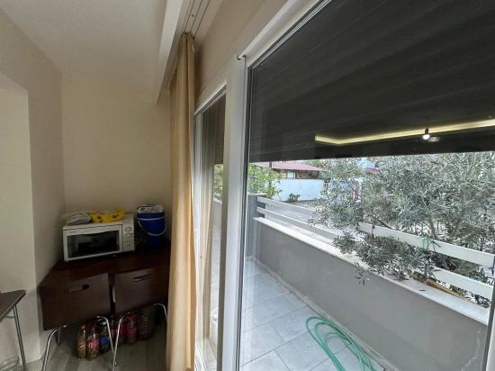 2+1 Erdgeschosswohnung Zum Verkauf In Seferihisar Doğanbey, 200 M Vom Meer Entfernt