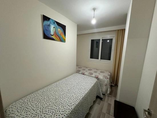 2+1 Erdgeschosswohnung Zum Verkauf In Seferihisar Doğanbey, 200 M Vom Meer Entfernt