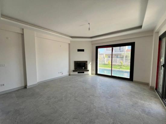 4+1 Villa Mit Privatem Pool Und Luxuriösem Kamin In Seferihisar, Akarca Zu Verkaufen
