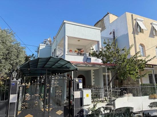 2+1 Wohnung Zum Verkauf In Seferihisar Doğanbey, 90M2 300M Zum Meer