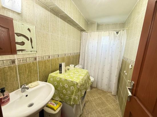 2+1-zimmer-wohnung (80 M²) Im Zentrum Von Seferihisar Ürkmez Zu Verkaufen, Keine Renovierungsarbeiten Erforderlich