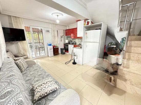 5+1-maisonette-villa Mit Großem Garten In Doğanbey, Seferihisar Zu Verkaufen