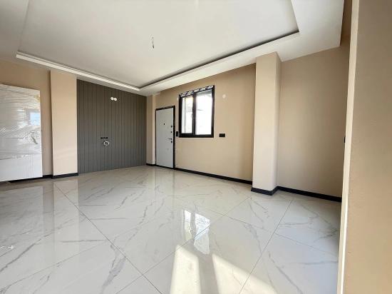 3+1 Maisonette-villa Mit Neuem Garten Zum Verkauf In Seferihisar Doğanbey