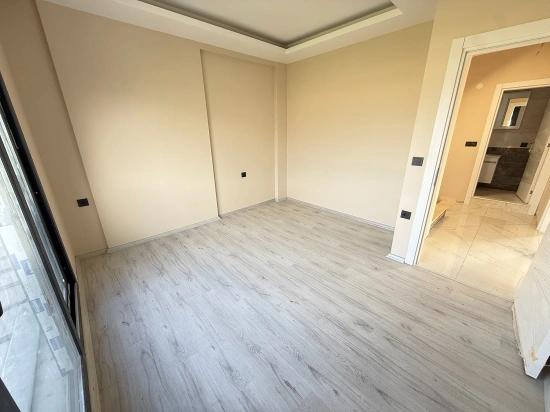 3+1 Maisonette-villa Mit Neuem Garten Zum Verkauf In Seferihisar Doğanbey