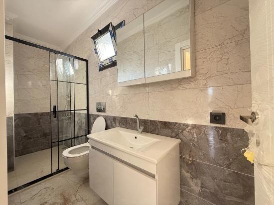 3+1 Maisonette-villa Mit Neuem Garten Zum Verkauf In Seferihisar Doğanbey