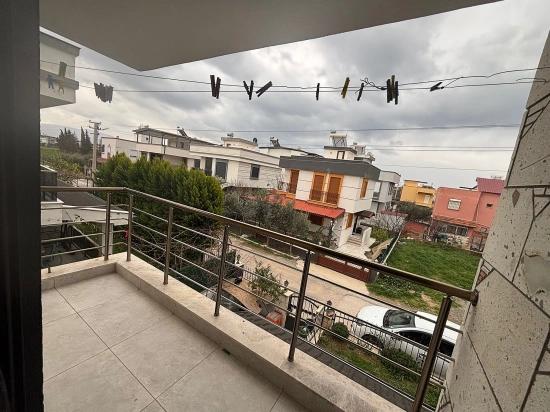 In Seferihisar Doğanbey Zu Verkaufen: Gartenvilla Mit 3+1 Zimmern, Kostenloses Doppelhaus-sommerhaus Ohne Nebenkosten