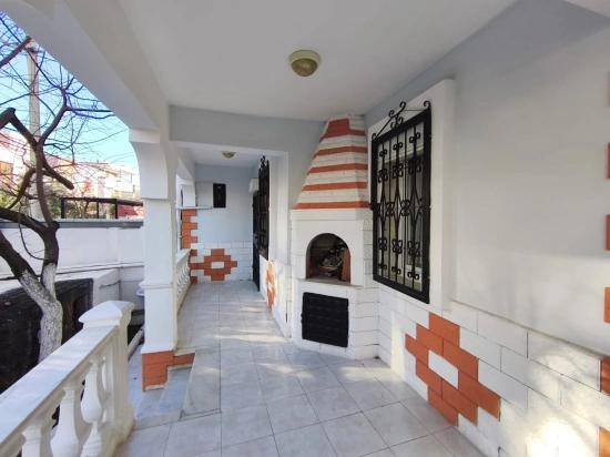 Freistehende 6+1 Villa Mit Garten Zum Verkauf In Doğanbey, Seferihisar