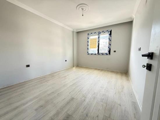 Freistehende 3+1-villa Mit Garten Zum Verkauf In Doğanbey, Seferihisar
