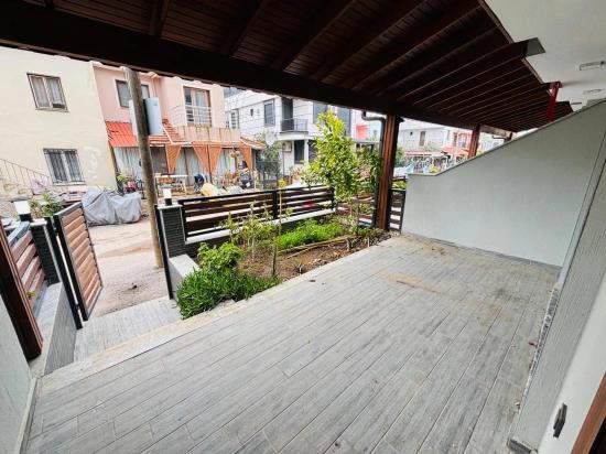 3+1 Maisonette-Villa Zum Verkauf Im Zentrum Von Seferihisar Doğanbey