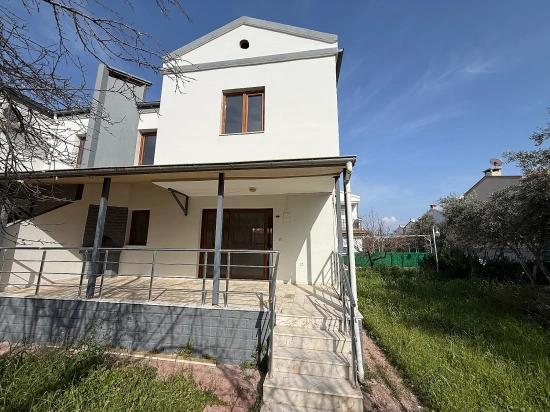 3+1 Maisonette-Villa Zum Verkauf Am Meer In Seferihisar Doğanbey
