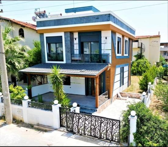Freistehende 3+1 Ultra-Luxusvilla Am Meer Zum Verkauf In Doğanbey