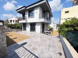 3+1-Zimmer Villa Zu Verkaufen in Atatürk Bz. Seferihisar Doğanbey - 370 m²