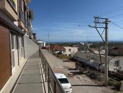 Neue 3+1-Wohnung Mit Meer- Und Naturblick Im Zentrum Von Gumuldur Zu Verkaufen