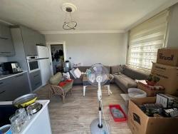 2+1 Wohnung Zum Verkauf Im Zentrum Von Seferihisar Ürkmez, Nahe Am Meer